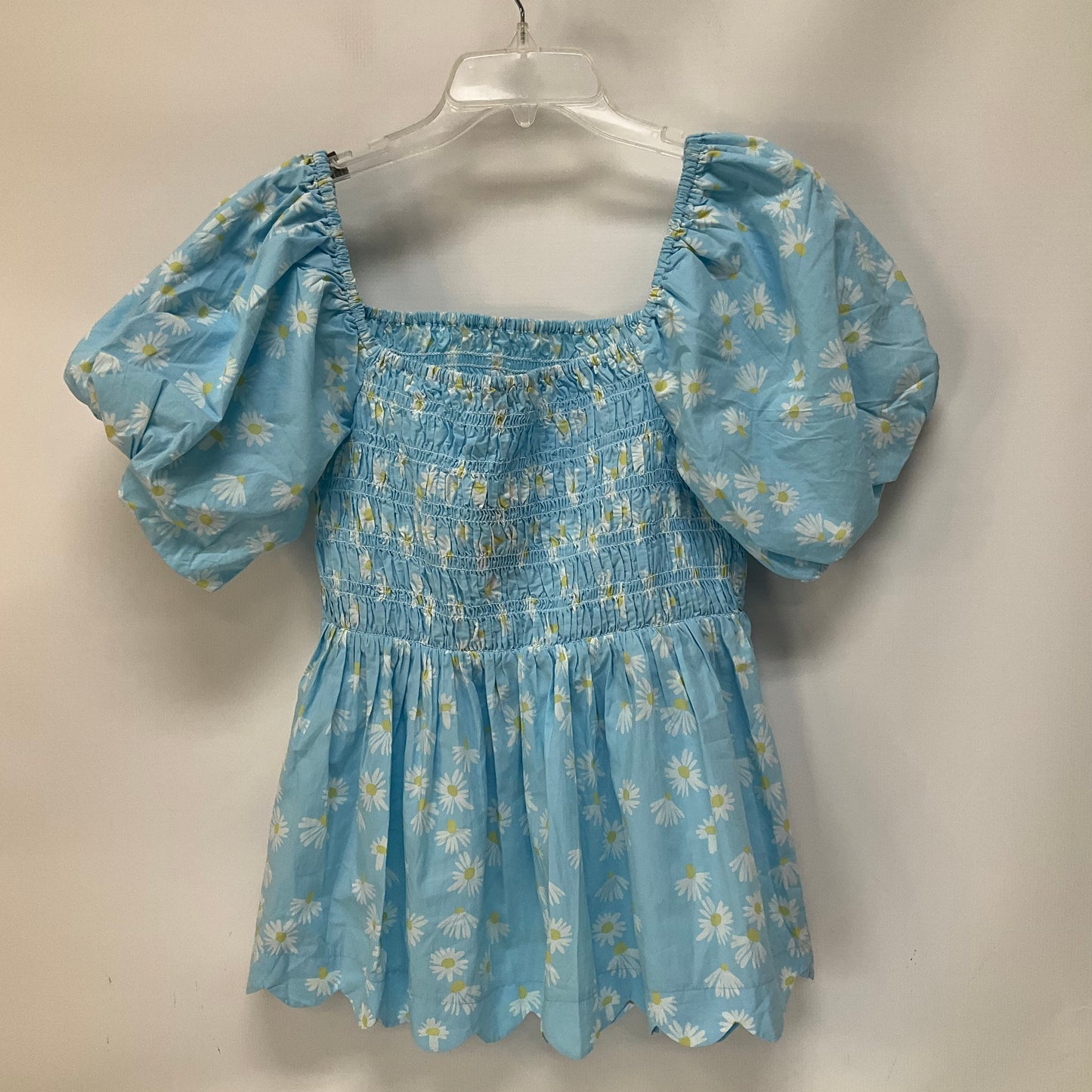 Top Short Sleeve By Simply Southern Size: M