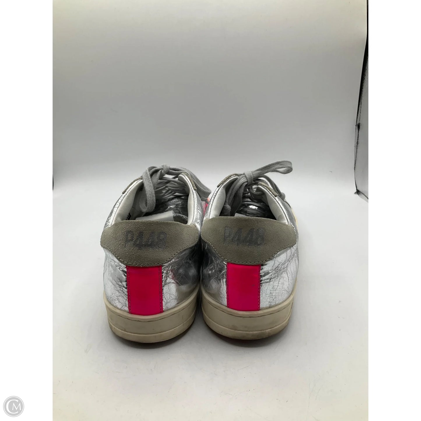 Shoes Sneakers By P448 In Grey & Pink, Size: 9