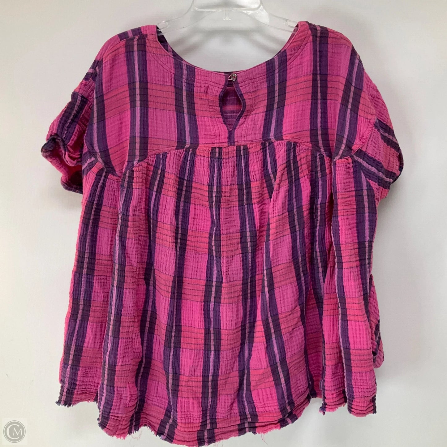 Top Short Sleeve By We The Free In Plaid Pattern, Size: M