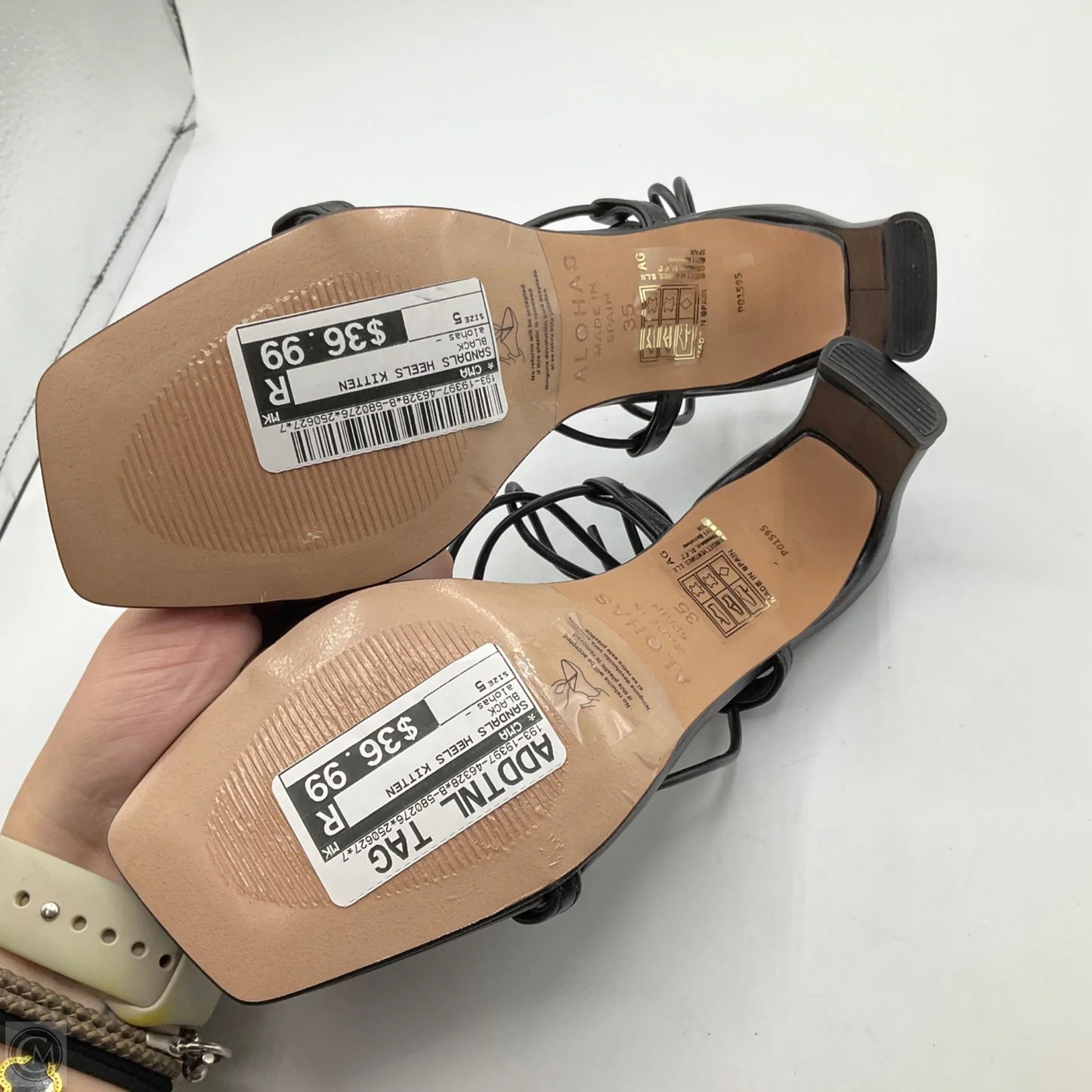 Sandals Heels Kitten By Cma In Black, Size: 5