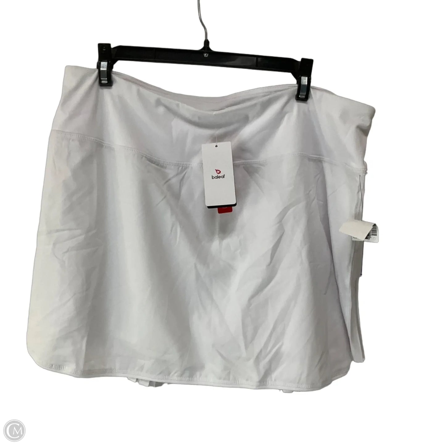Athletic Skort By Cmf In White, Size: 3x