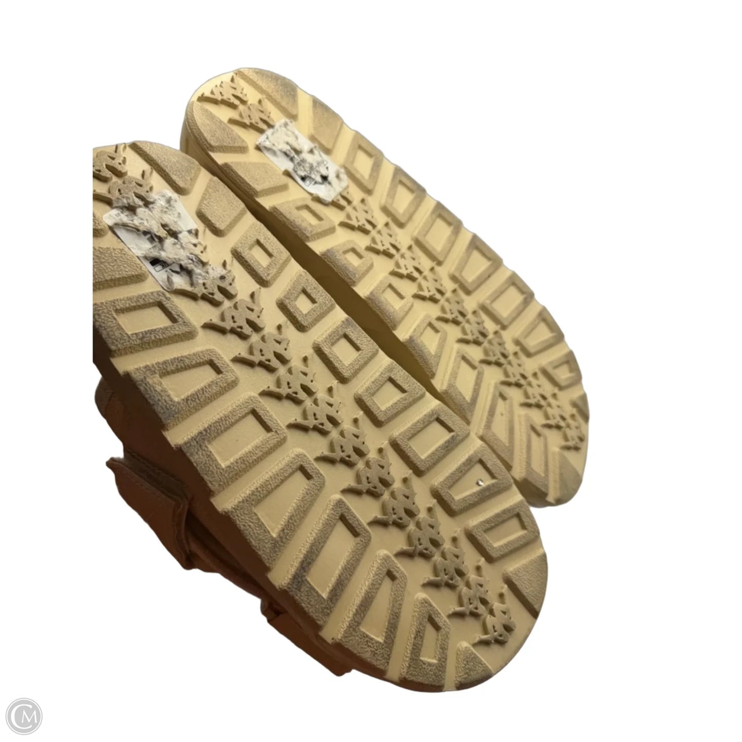 Sandals Flats By Cmc In Beige, Size: 10