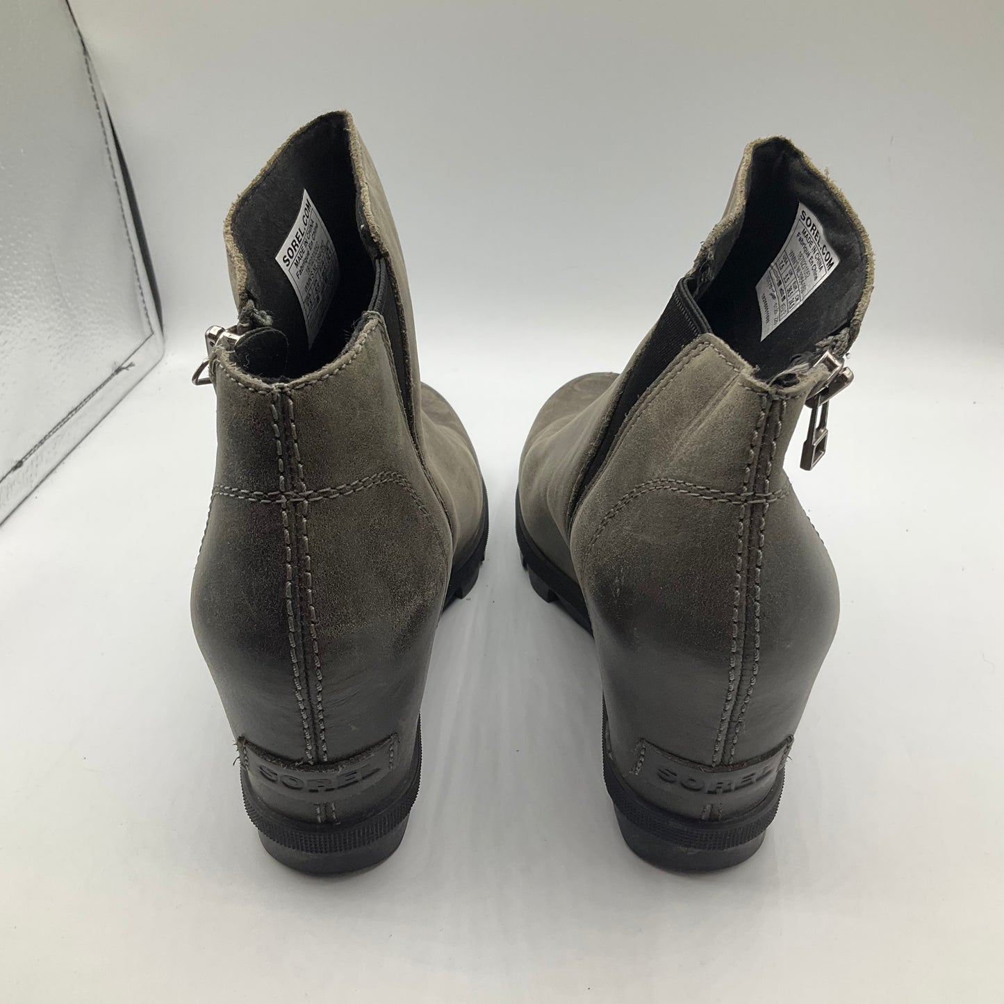 Grey Boots Ankle Flats Sorel, Size 7.5