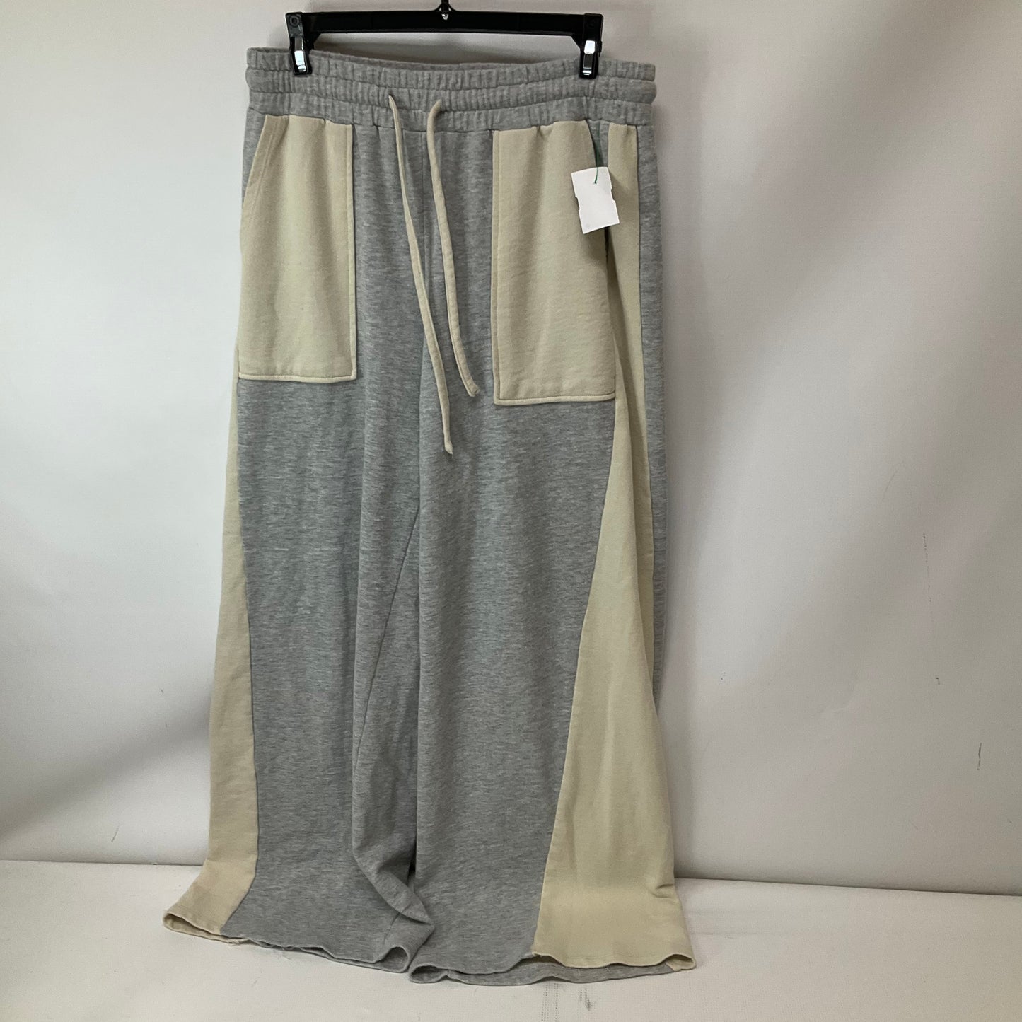 Pants Lounge By Who What Wear In Grey, Size: M