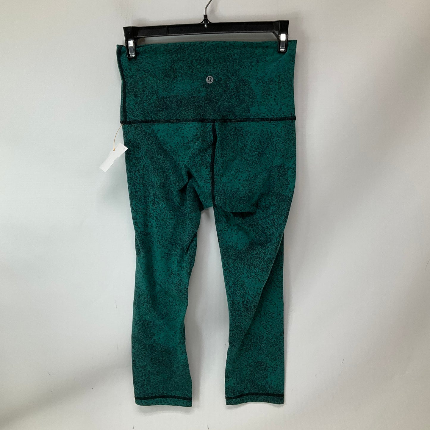 Athletic Leggings Capris By Lululemon In Green, Size: 6