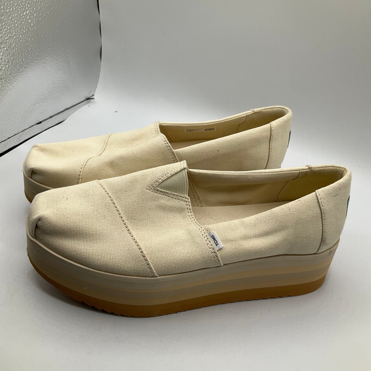 Shoes Heels Platform By Toms In Cream, Size: 9