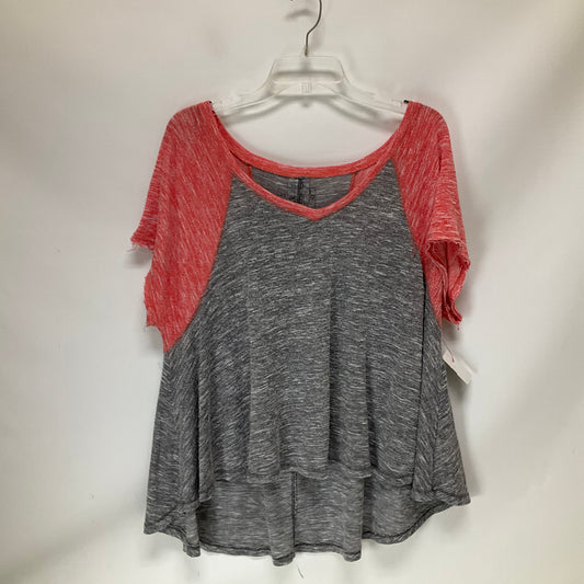 Top Short Sleeve By We The Free In Grey, Size: M