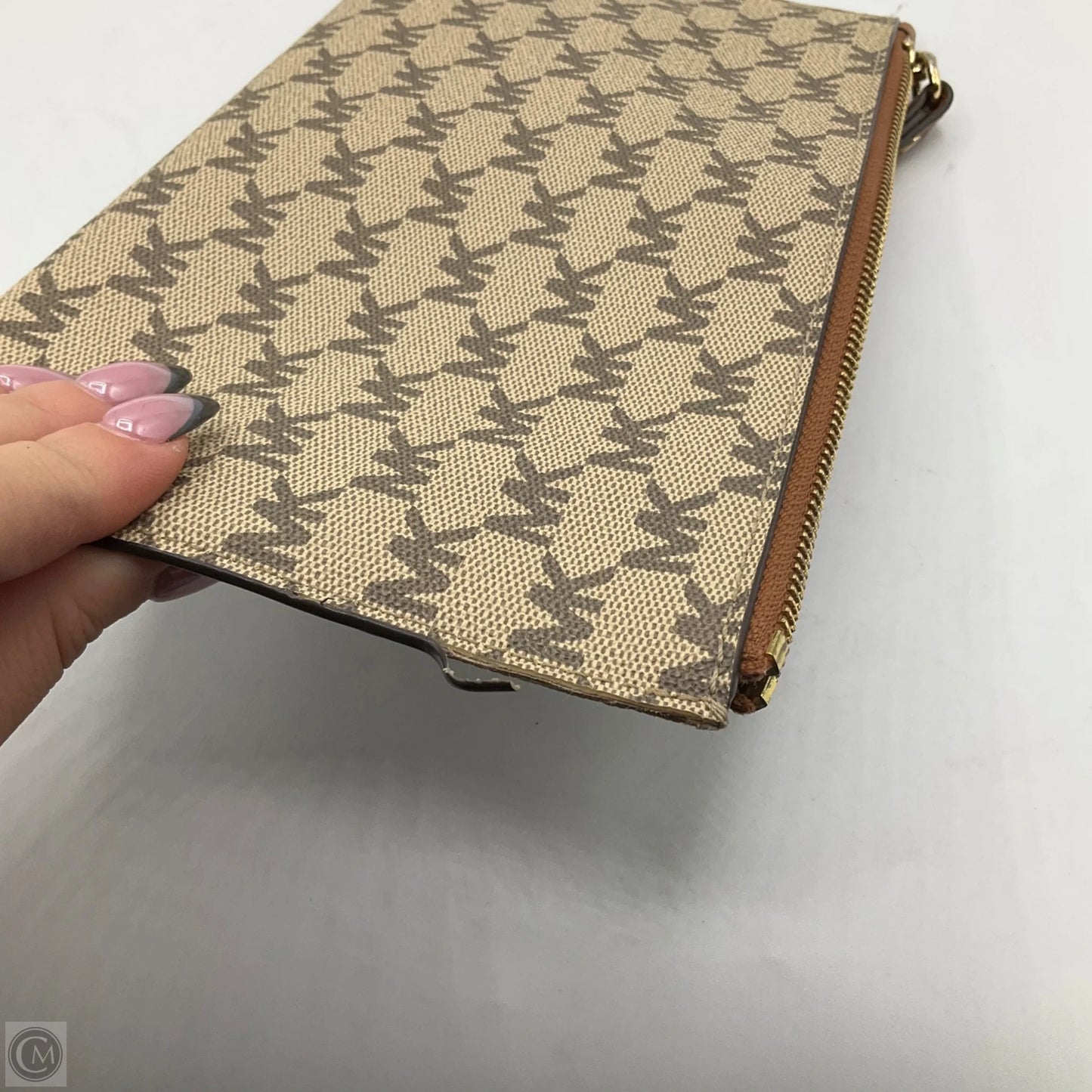 Wristlet Designer By Michael Kors, Size: Large