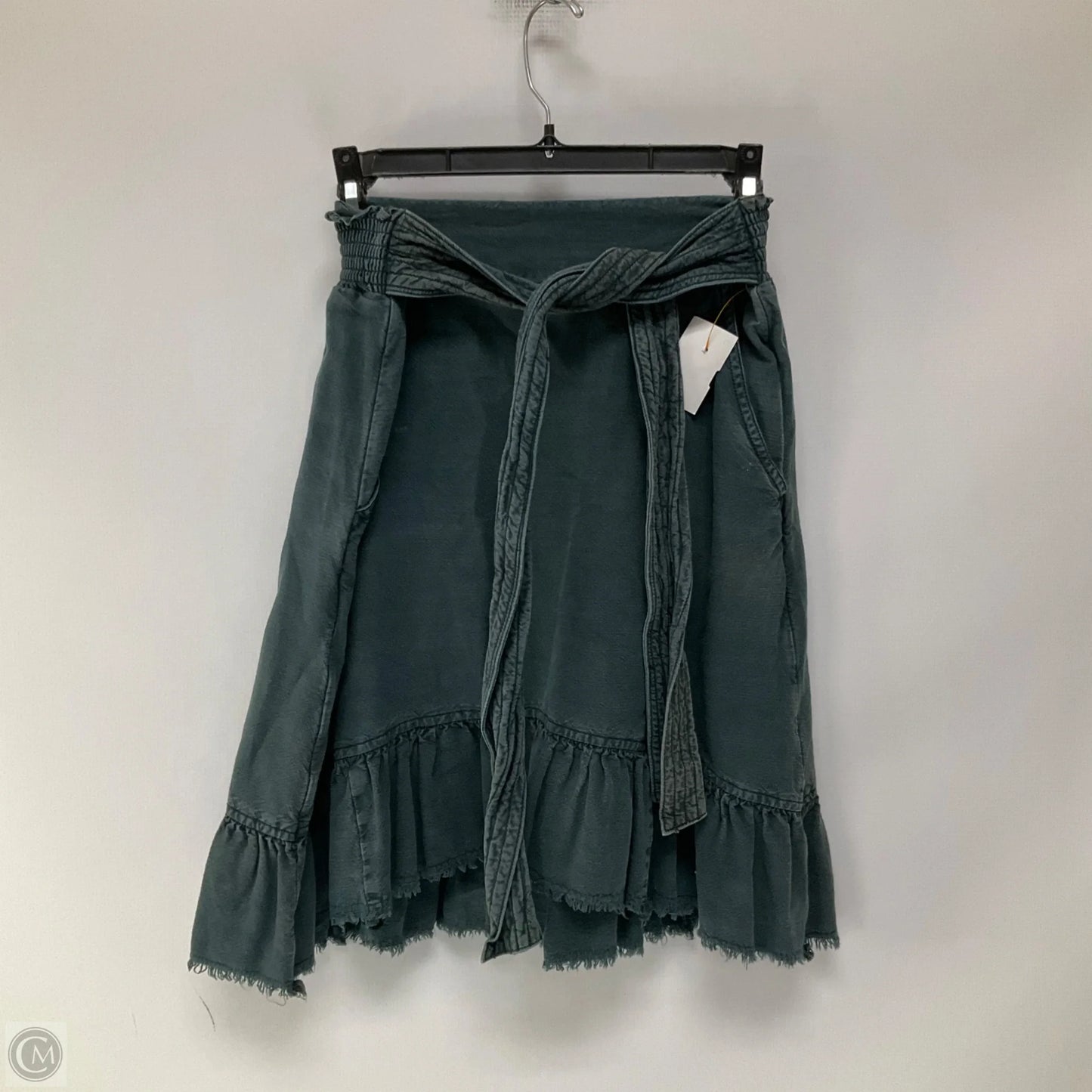 Skirt Mini & Short By Anthropologie In Grey, Size: S