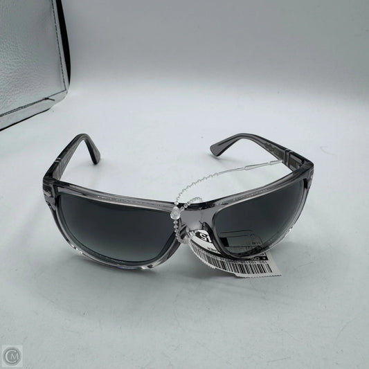 Sunglasses Designer By Cma