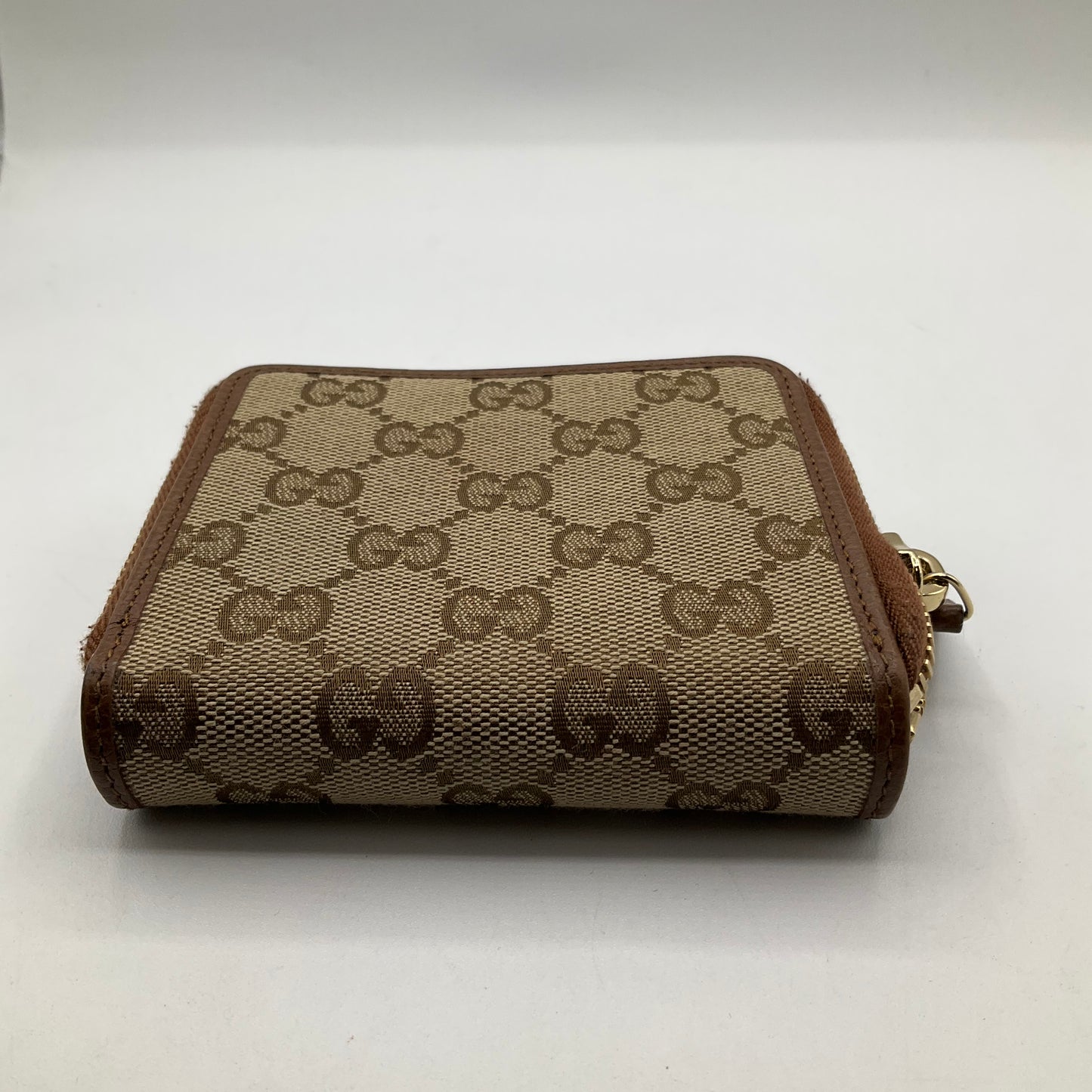 Wallet Luxury Designer By Gucci, Size: Small