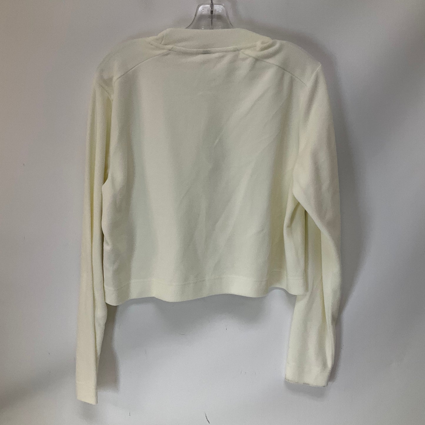 Top Long Sleeve By Cma In Cream, Size: M