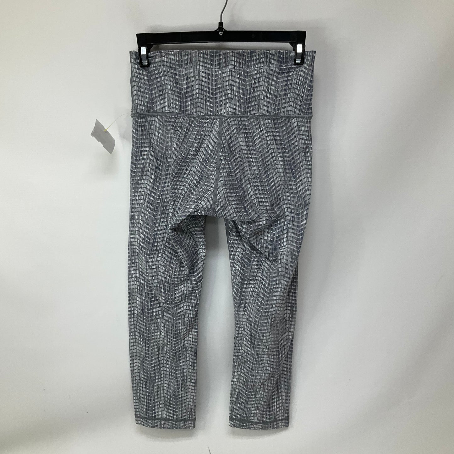 Athletic Leggings Capris By Lululemon In Grey, Size: 6