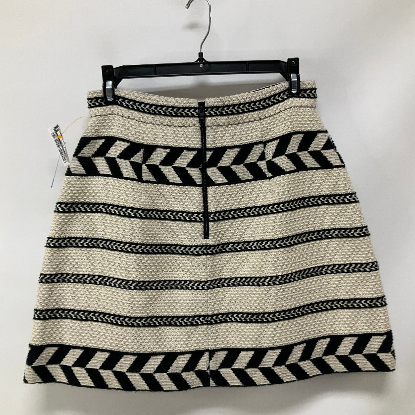 Skirt Mini & Short By Alice + Olivia In Black & Cream, Size: 6