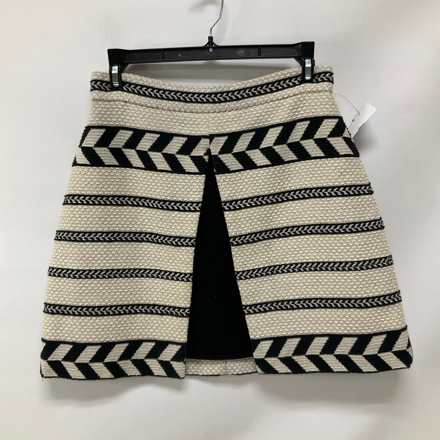 Skirt Mini & Short By Alice + Olivia In Black & Cream, Size: 6