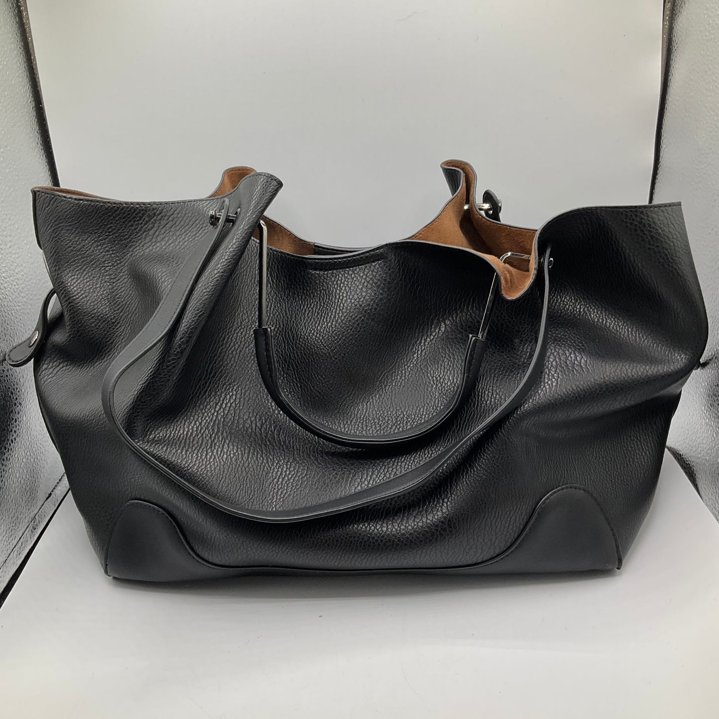 Handbag Leather By Cmc, Size: Large