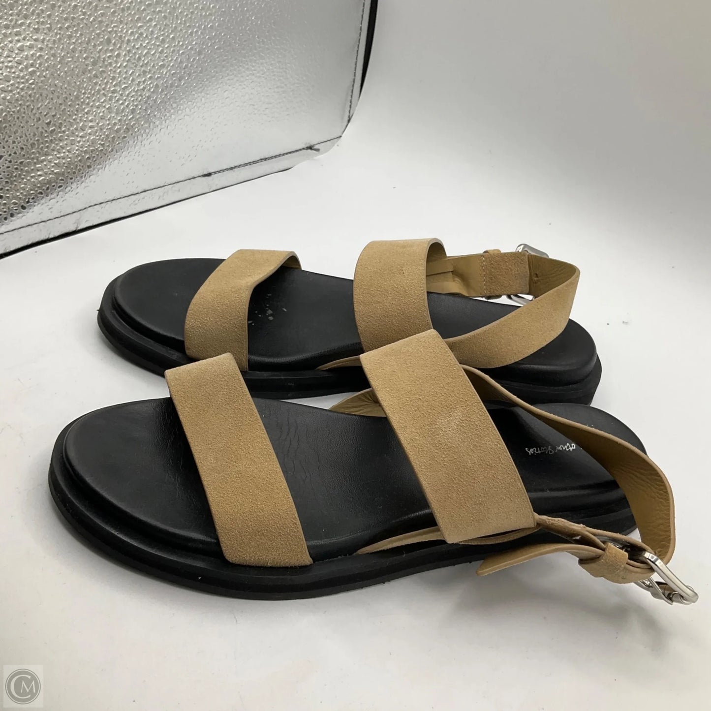 Sandals Flats By Cme In Black & Tan, Size: 8