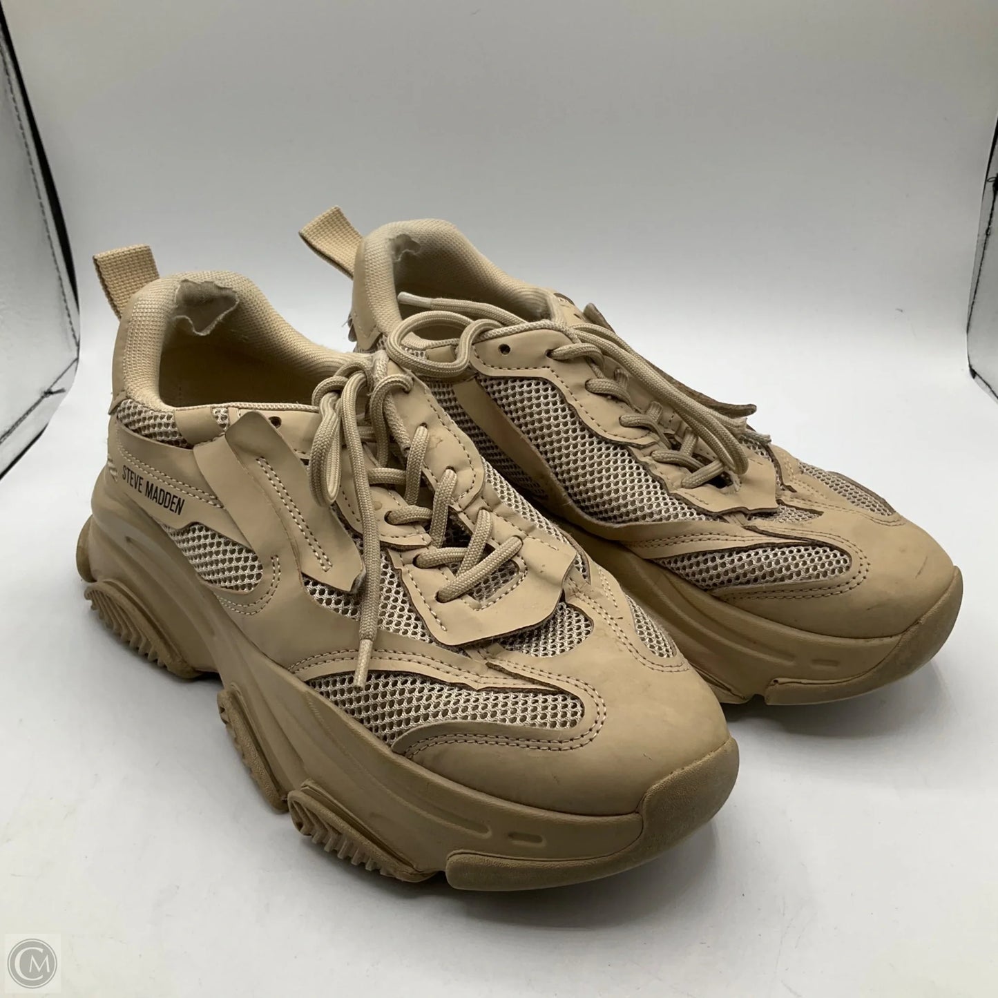 Shoes Athletic By Steve Madden In Tan, Size: 8.5