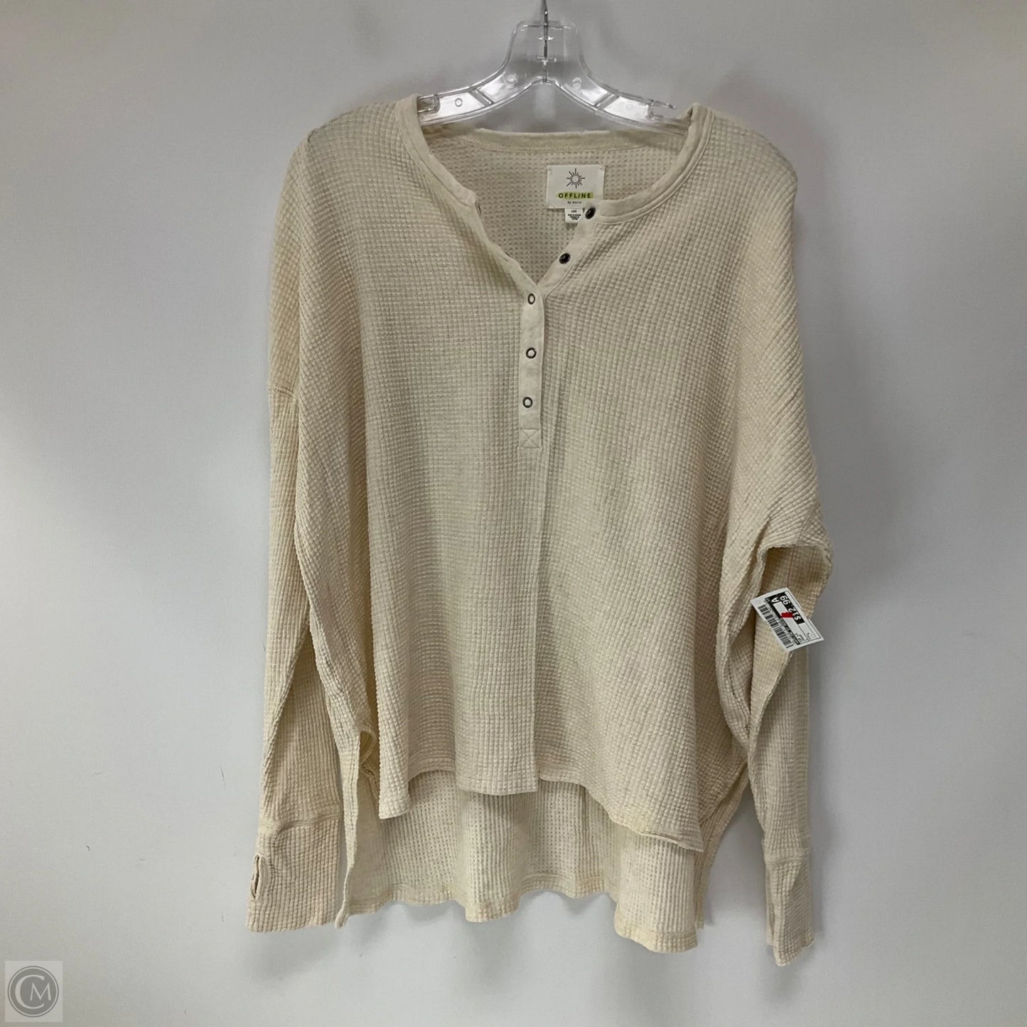 Top Long Sleeve By Offline In Cream, Size: L