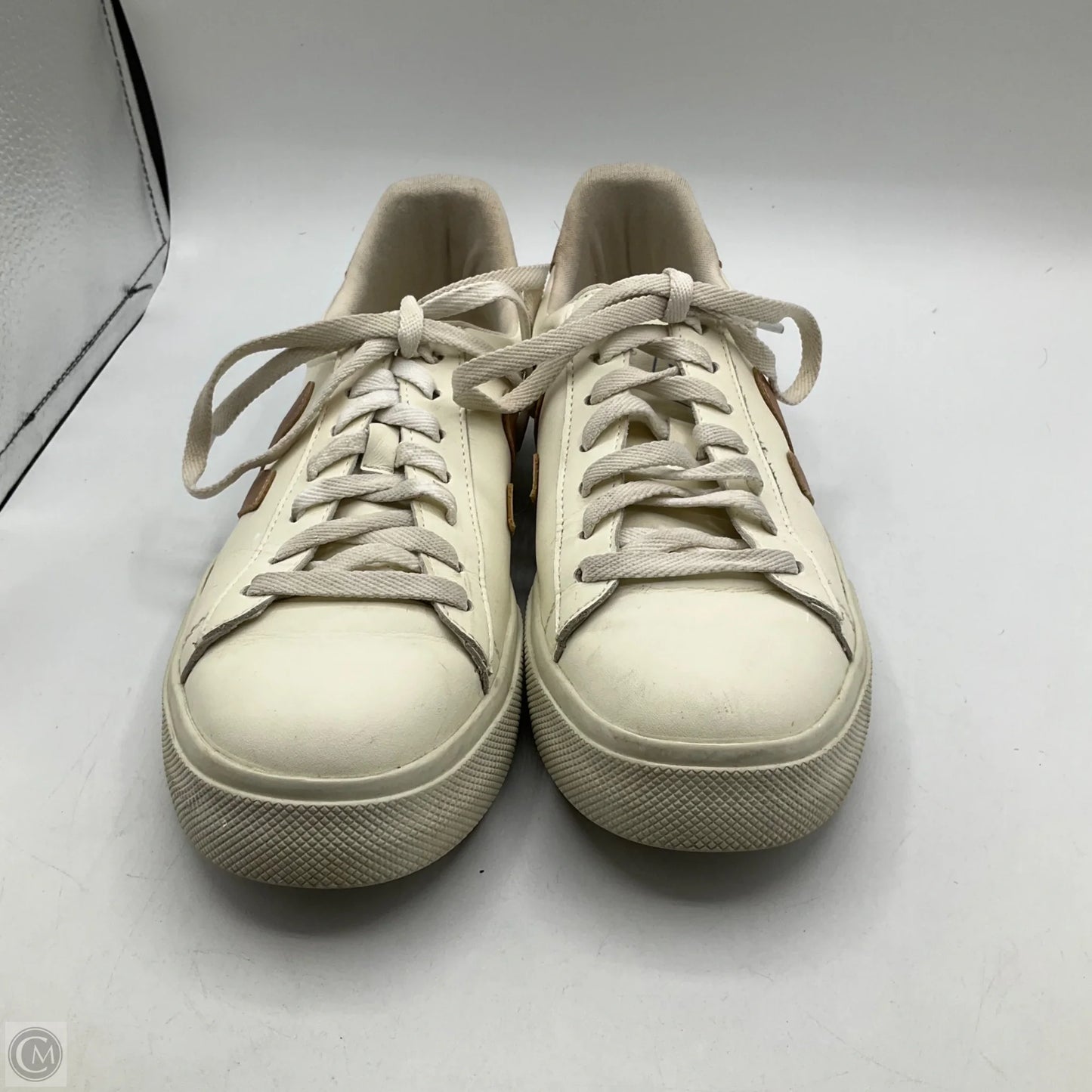 Shoes Sneakers By Veja In Cream & Tan, Size: 8