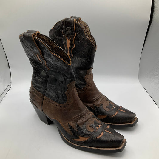 Boots Western By Ariat  Size: 7
