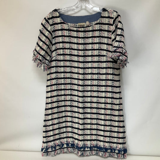 Multi-colored Dress Casual Short Holding Horses, Size 10