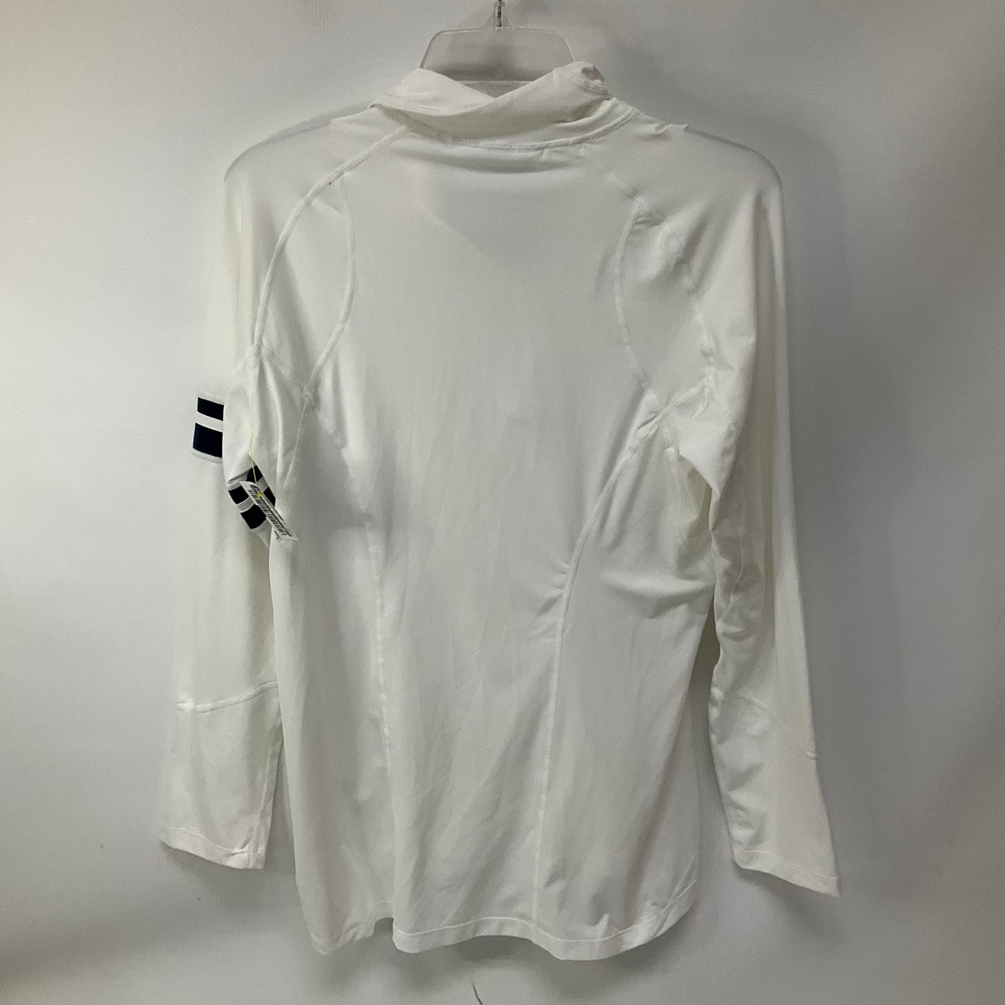 Athletic Top Long Sleeve Collar By Cma In White, Size: M