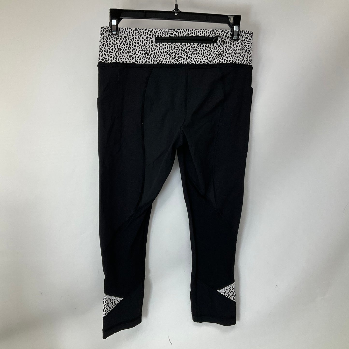 Athletic Leggings Capris By Lululemon In Black, Size: 6