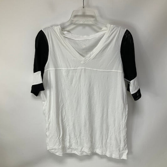 Athletic Top Short Sleeve By Lululemon In Black & White, Size: 6