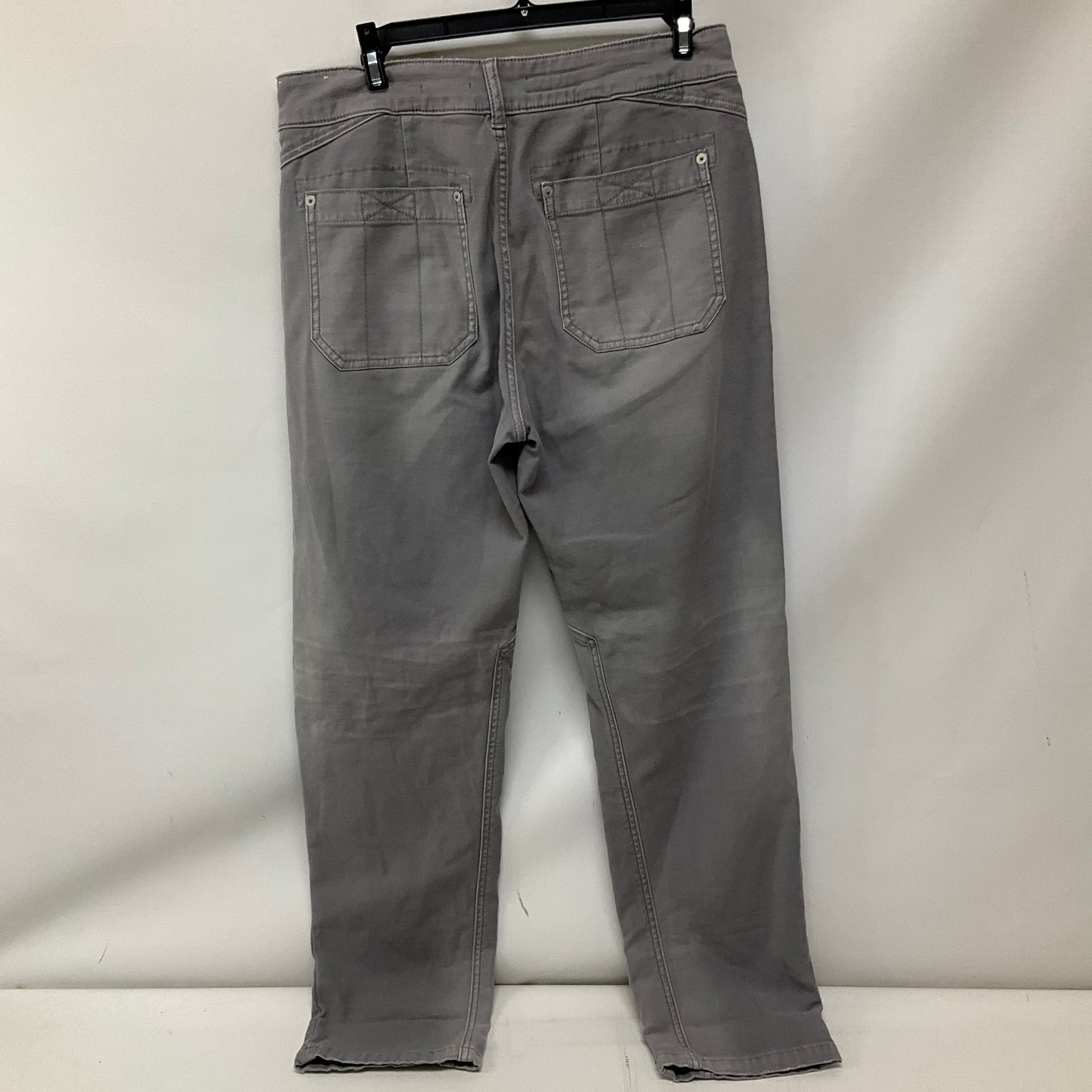 Pants Cargo & Utility By Pilcro In Grey, Size: 6