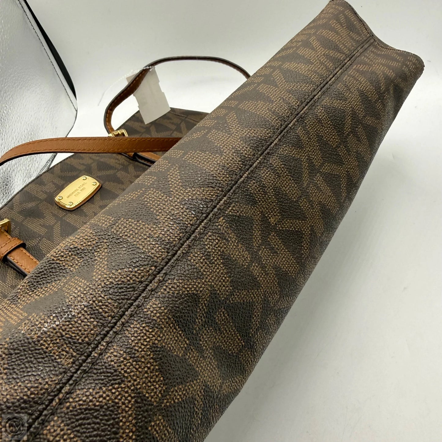 Handbag Designer By Michael Kors, Size: Medium