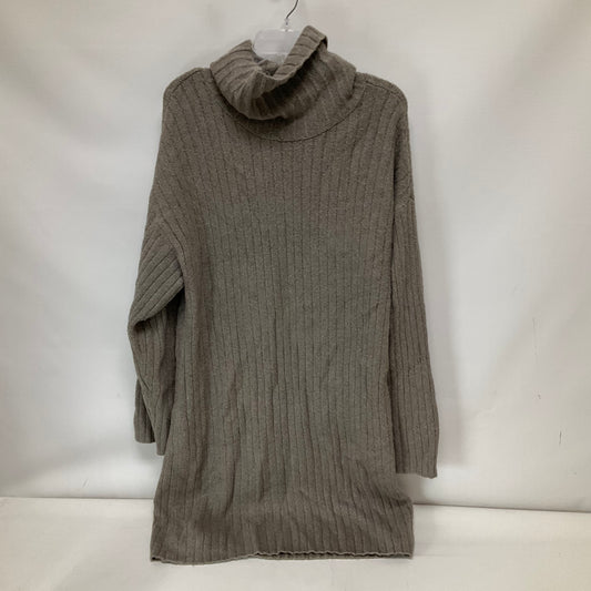 Dress Sweater By Abercrombie And Fitch In Taupe, Size: Xl