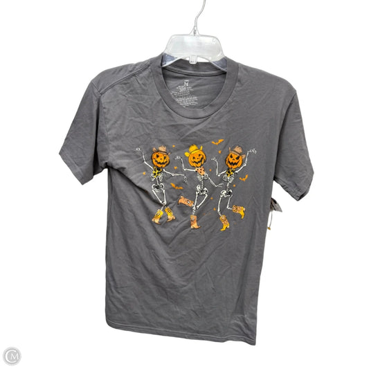 Top Short Sleeve By Cmf In Grey & Orange, Size: M