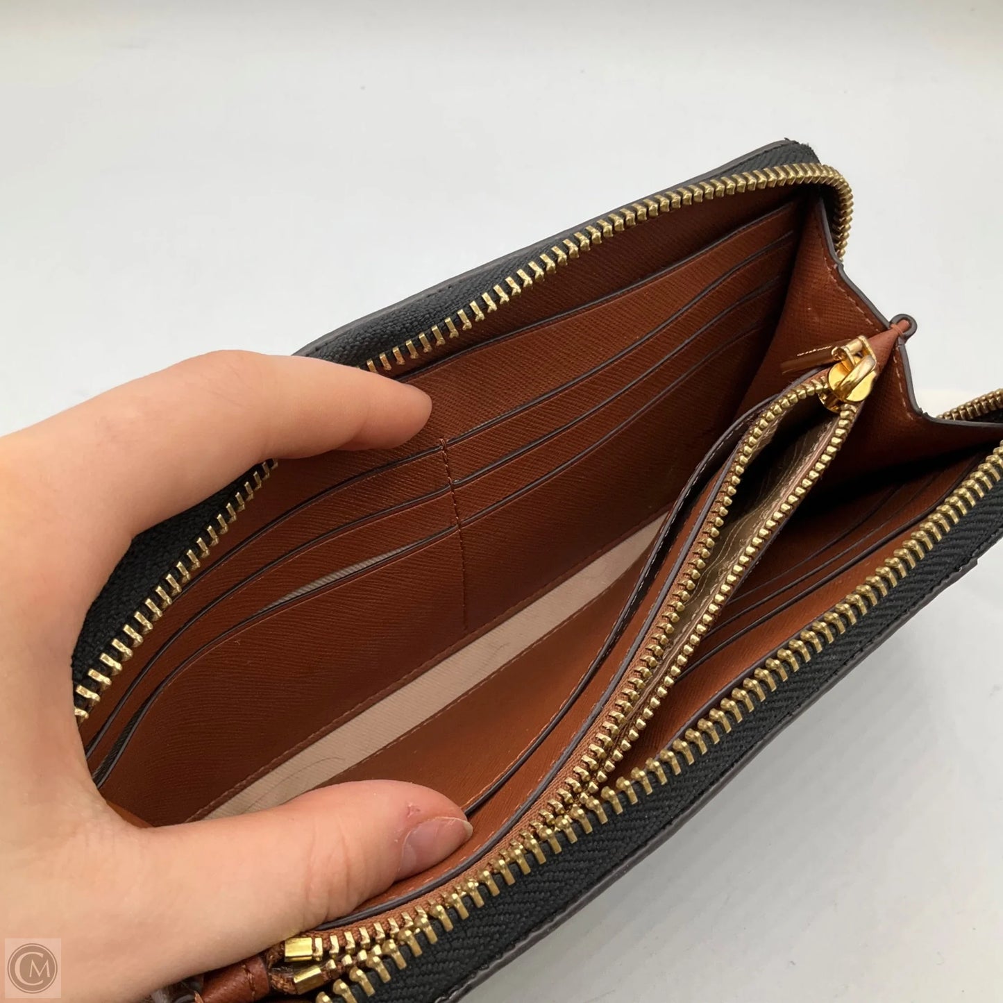 Wallet Designer By Kate Spade, Size: Medium