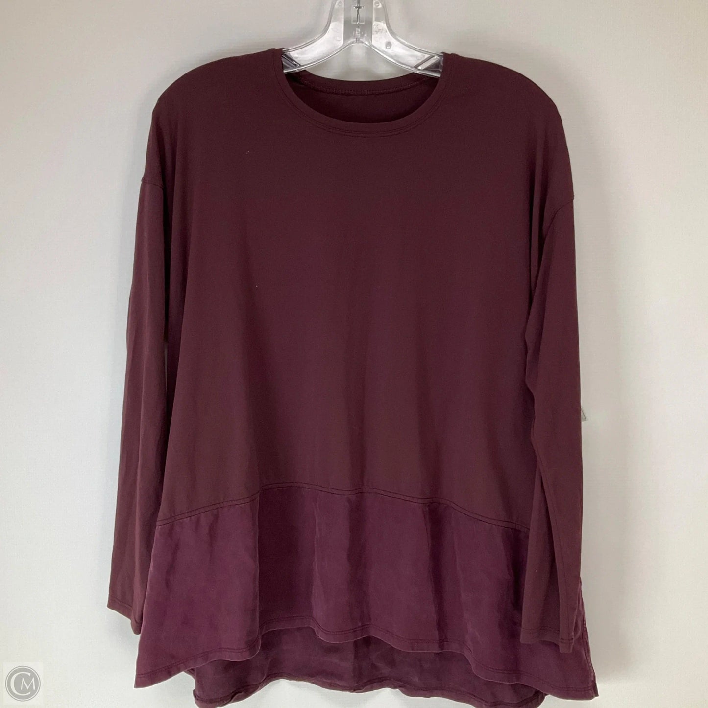 Athletic Top Long Sleeve Crewneck By Lululemon In Maroon, Size: 10