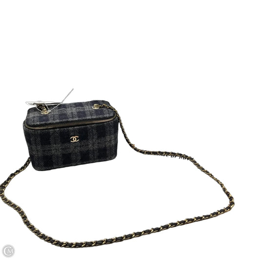 Crossbody Luxury Designer By Chanel, Size: Small