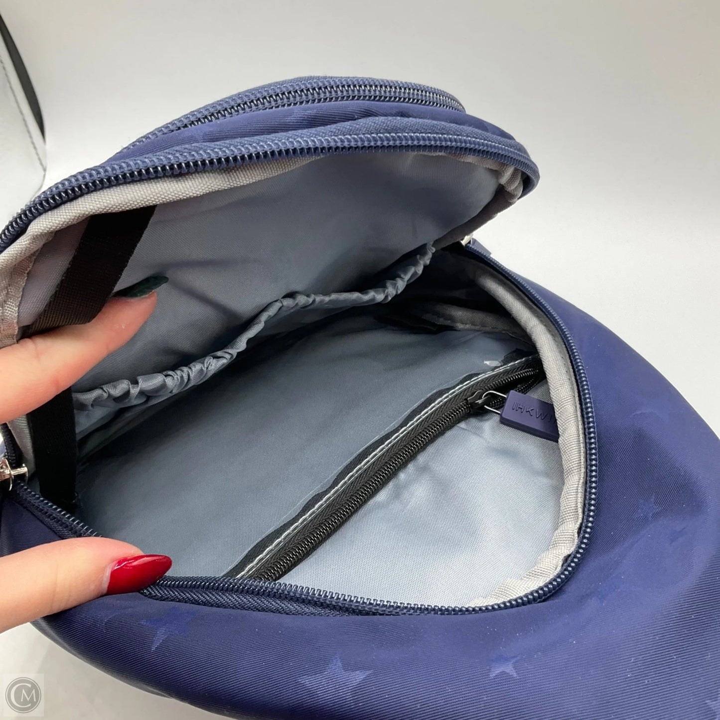 Crossbody By Cmc, Size: Medium