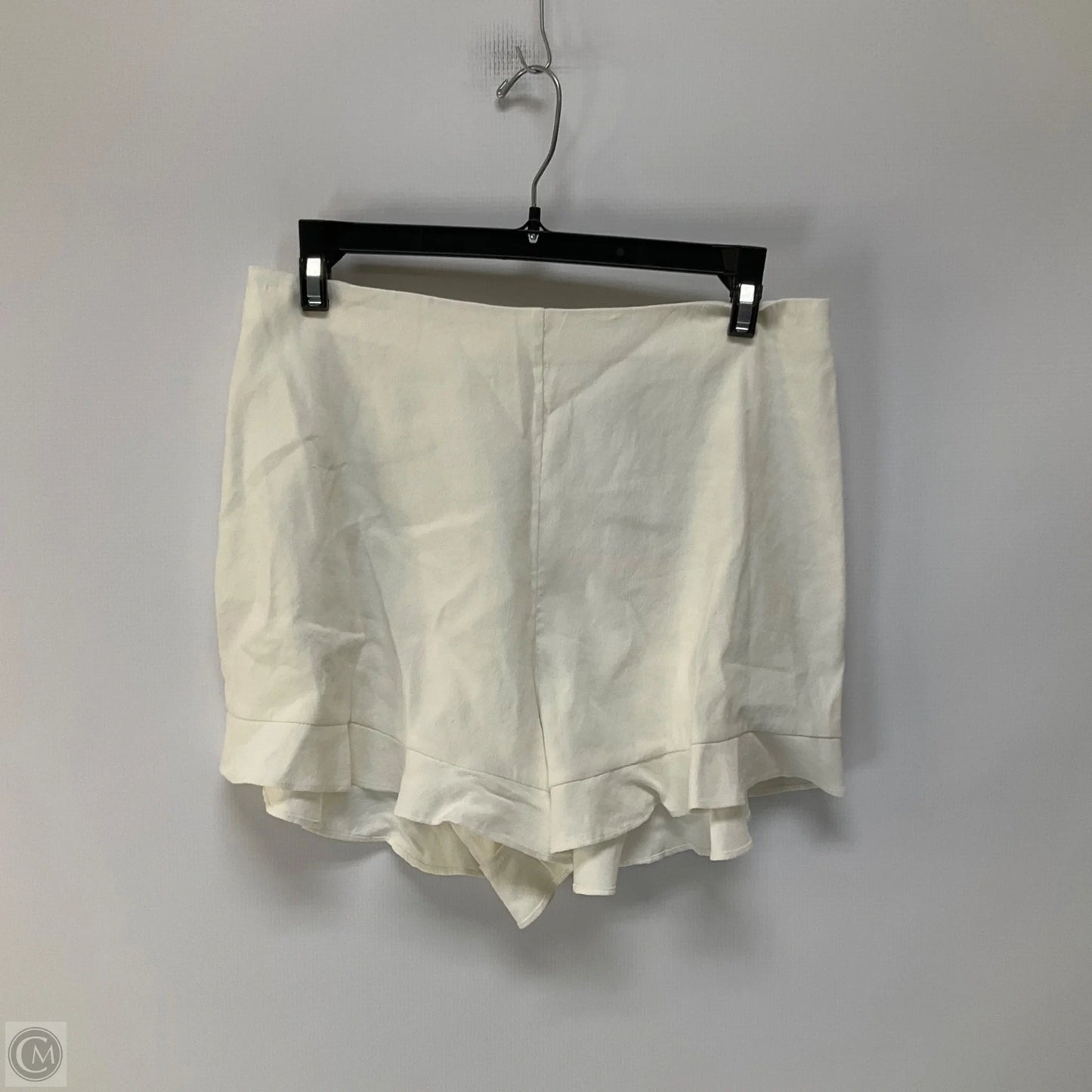 Shorts Designer By Alice + Olivia In White, Size: 8