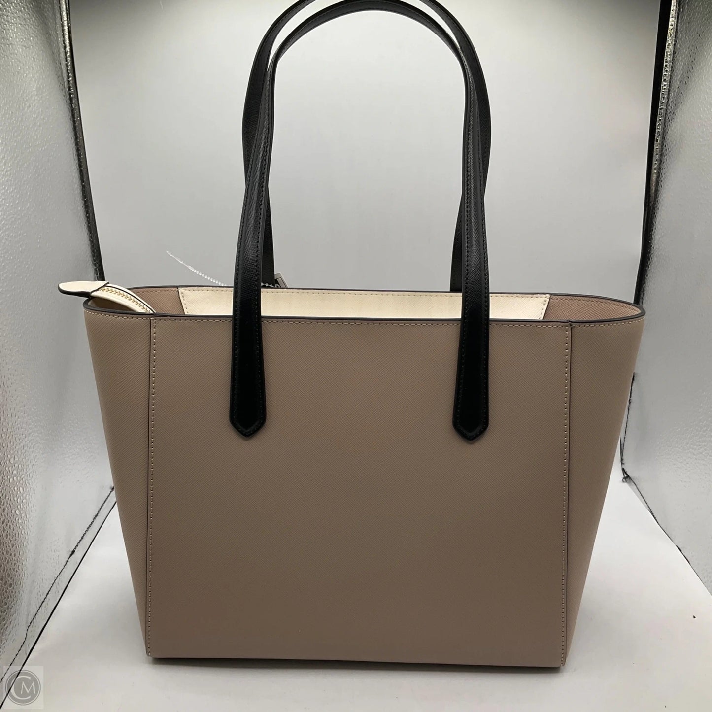 Handbag Designer By Kate Spade, Size: Medium