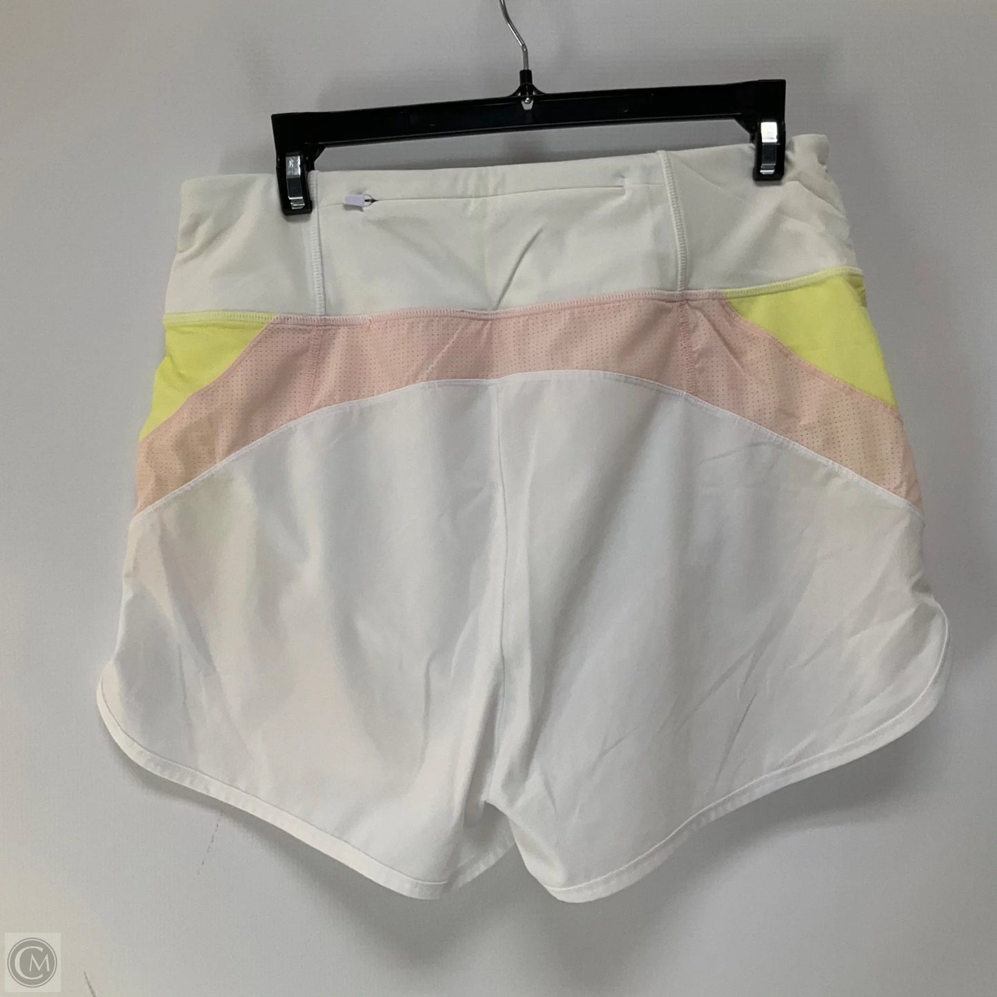 Athletic Shorts By Sweaty Betty In White, Size: M