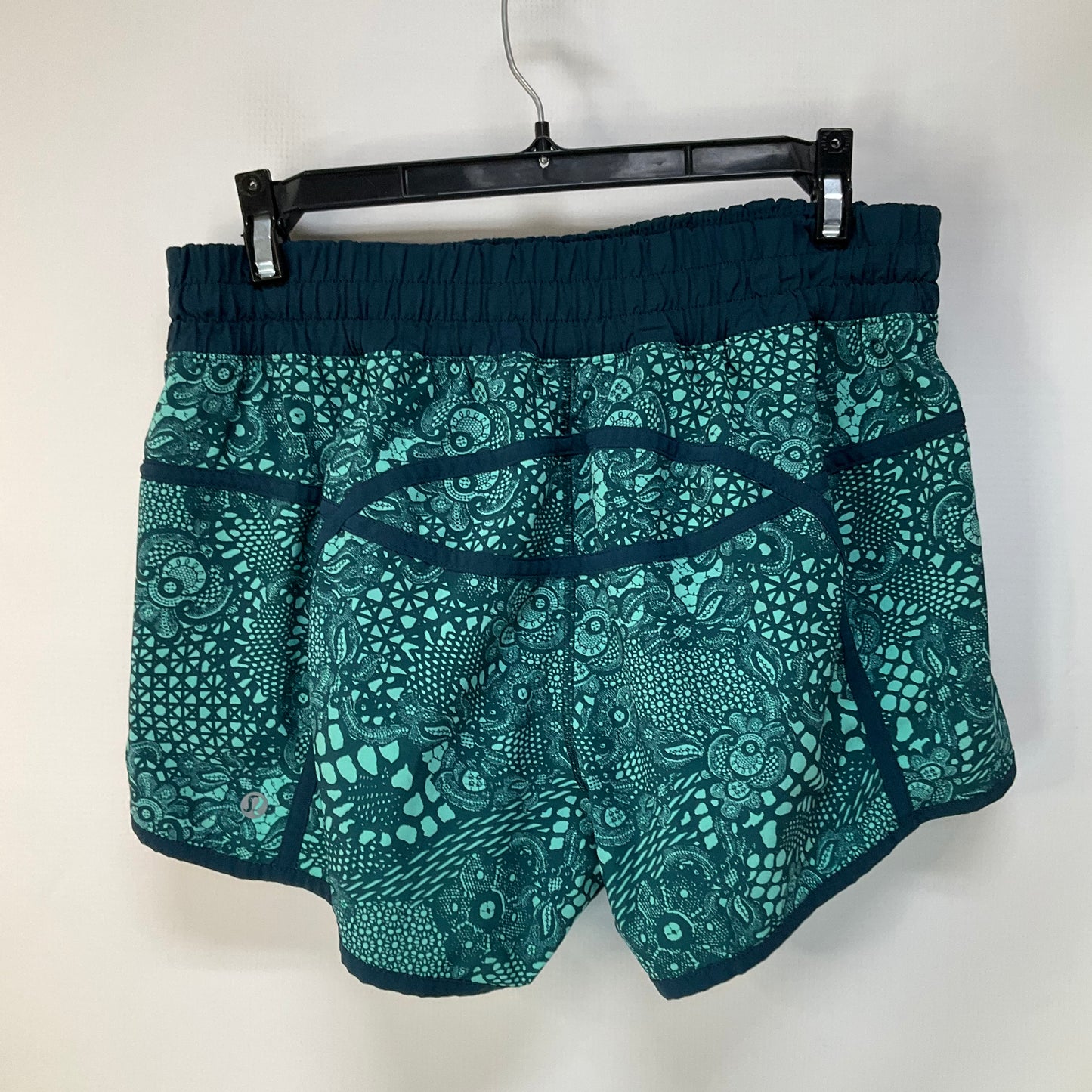 Athletic Shorts By Lululemon In Green, Size: 10