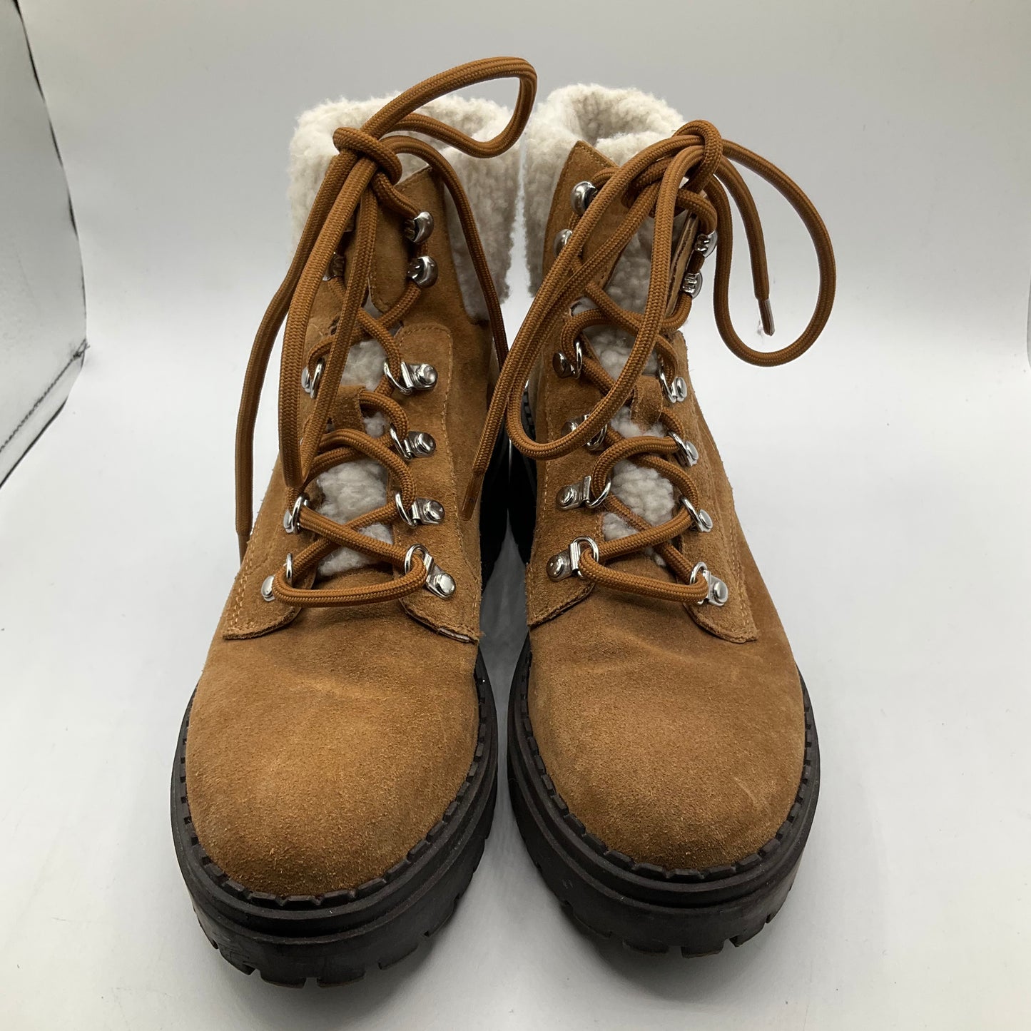 Boots Snow By Marc Fisher In Tan, Size: 7.5