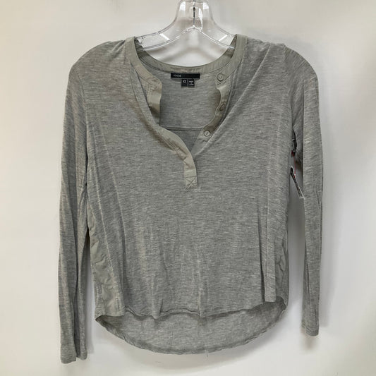 Top Long Sleeve By Vince In Grey, Size: Xs