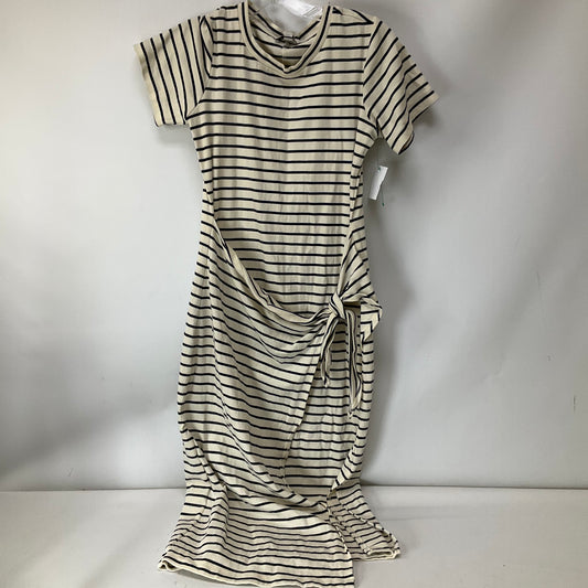 Dress Casual Maxi By Evereve In Striped Pattern, Size: S