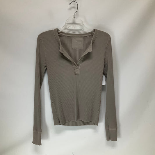 Top Long Sleeve By Aerie In Brown, Size: L