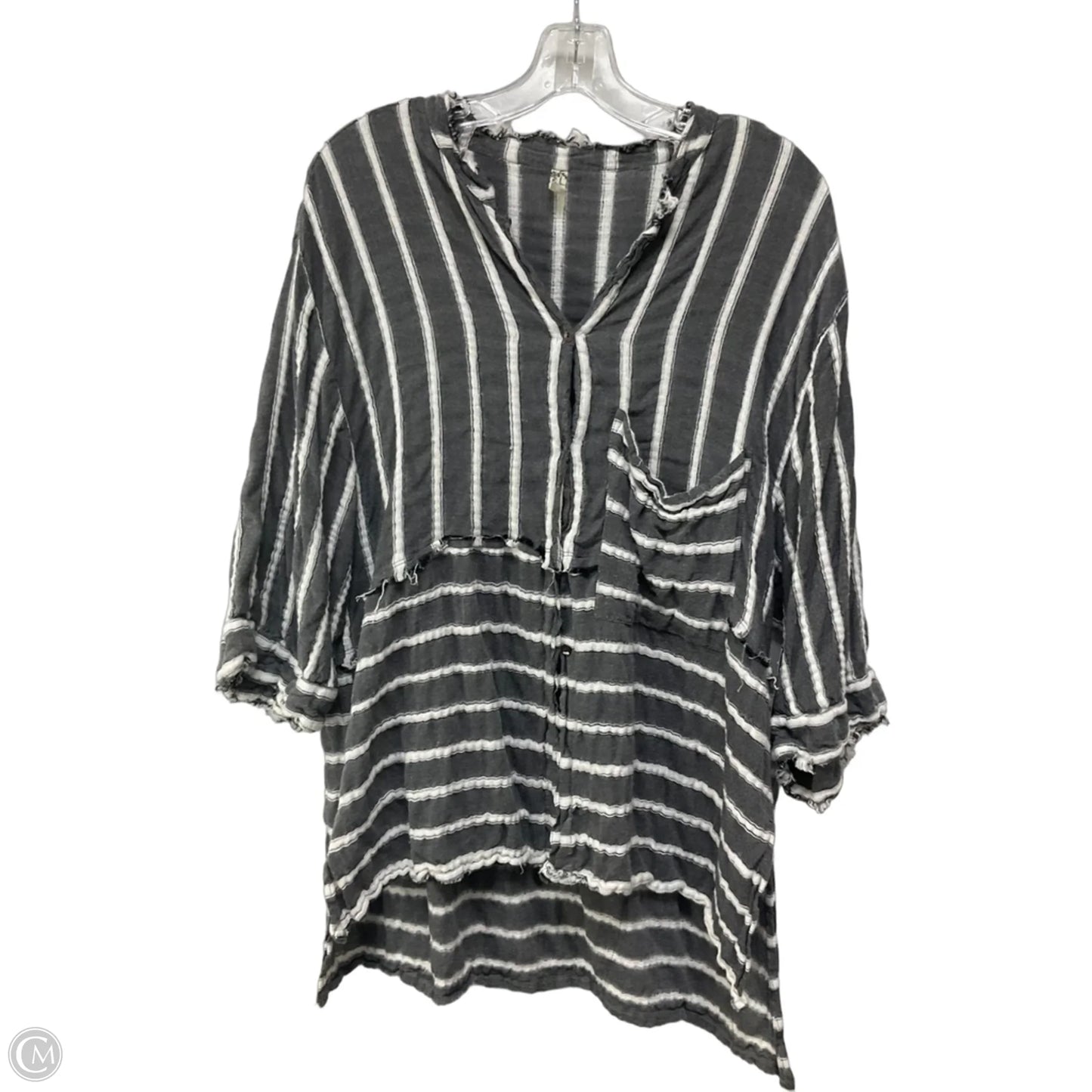 Top Short Sleeve By Free People In Striped Pattern, Size: M