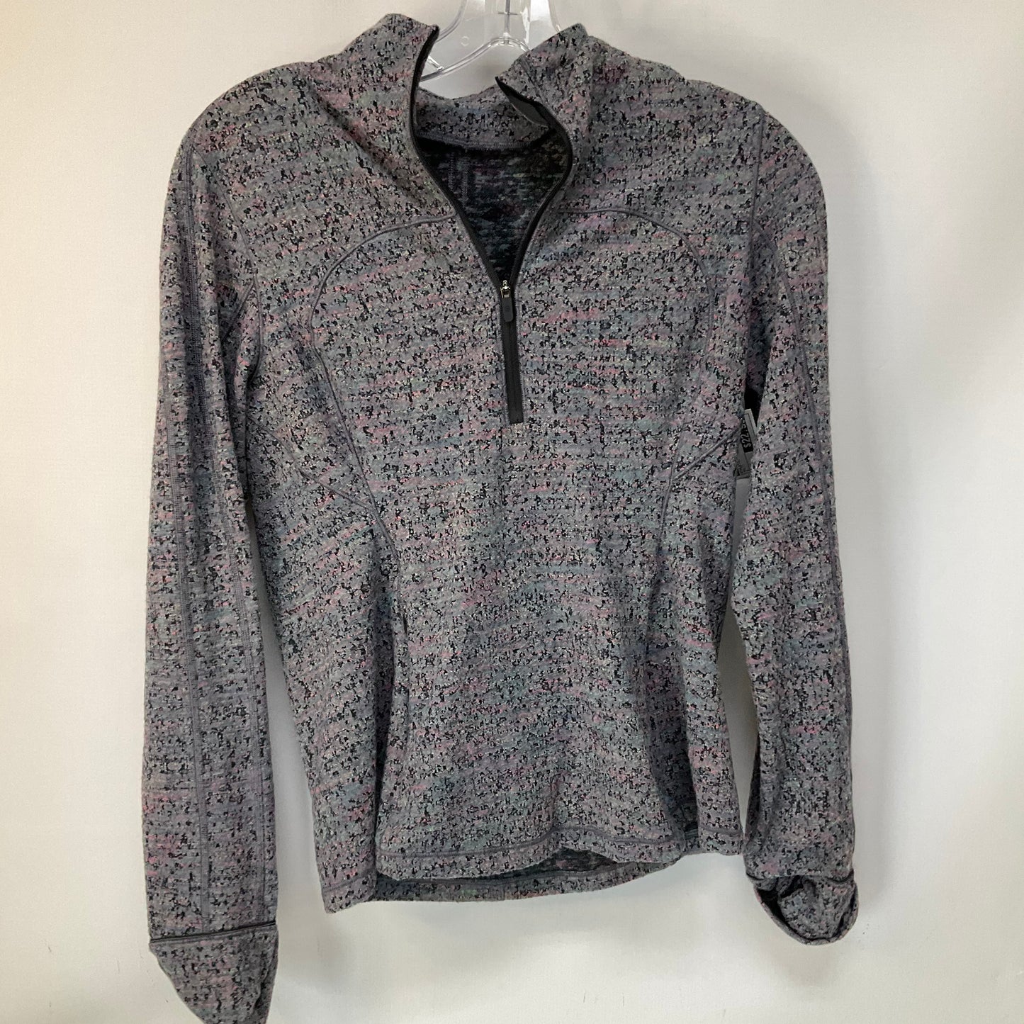 Athletic Top Long Sleeve Collar By Lululemon In Multi-colored, Size: 8