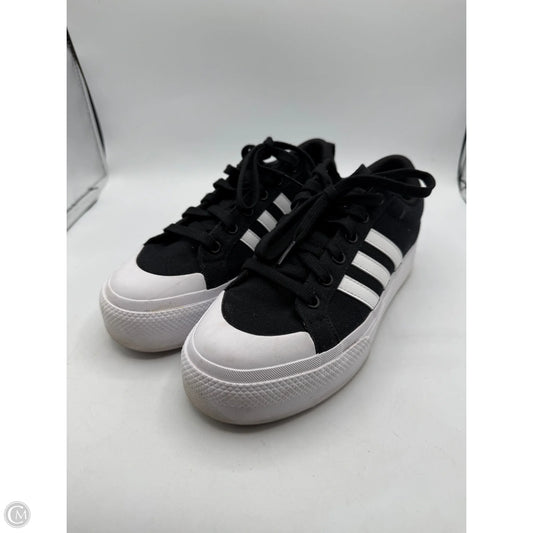 Shoes Sneakers By Adidas In Black & White, Size: 7