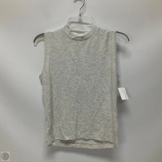 Top Sleeveless By Cma In Grey, Size: L