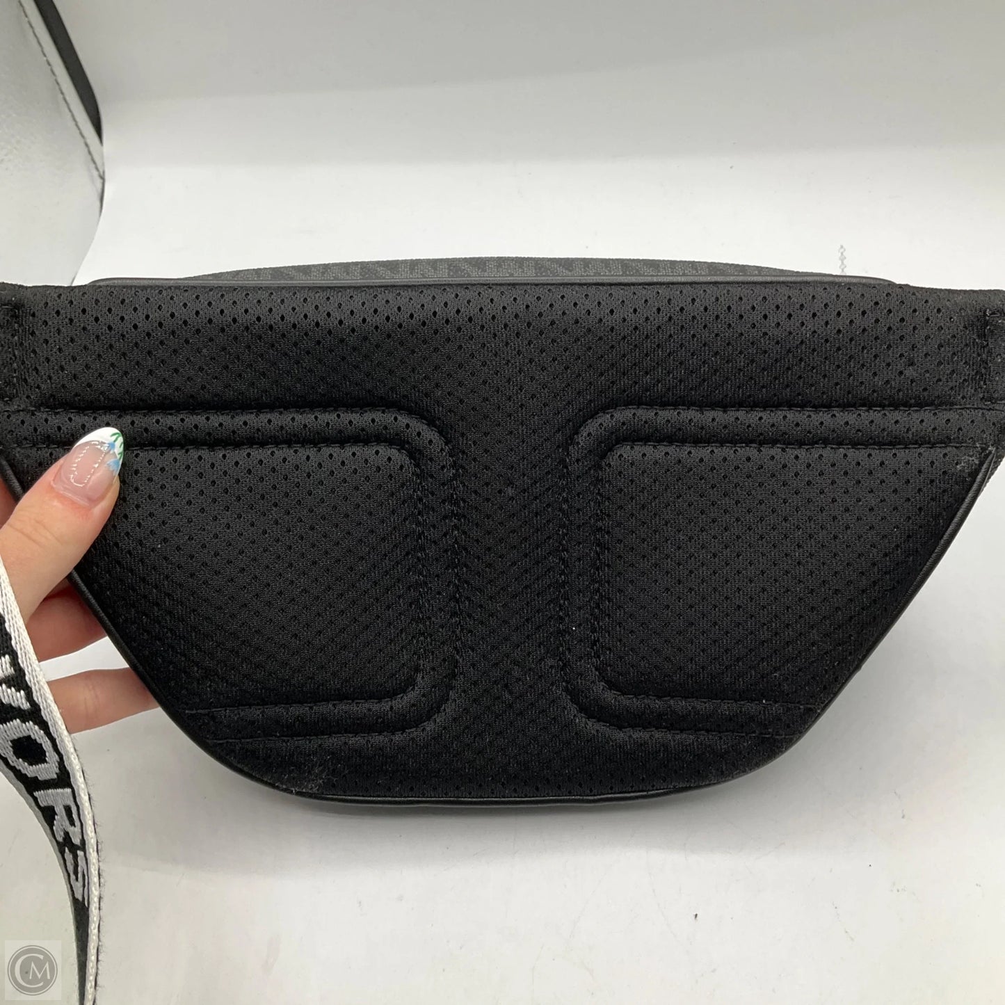 Belt Bag Designer By Michael Kors, Size: Medium